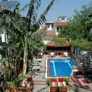 Kaleici Pera Palace 3* Antalya