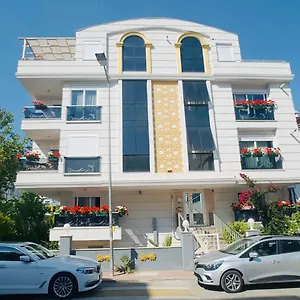 Royal Loft 4* Antalya